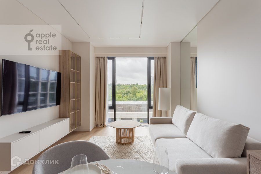 Сдаётся 2-комнатная квартира, 55 м²