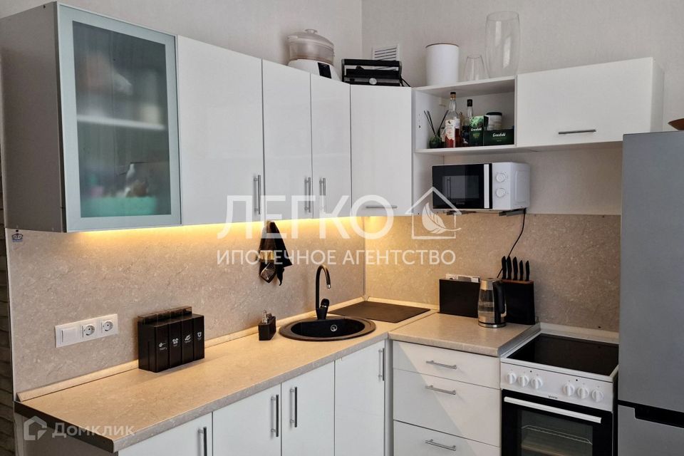 Продаётся 1-комнатная квартира, 37.5 м²
