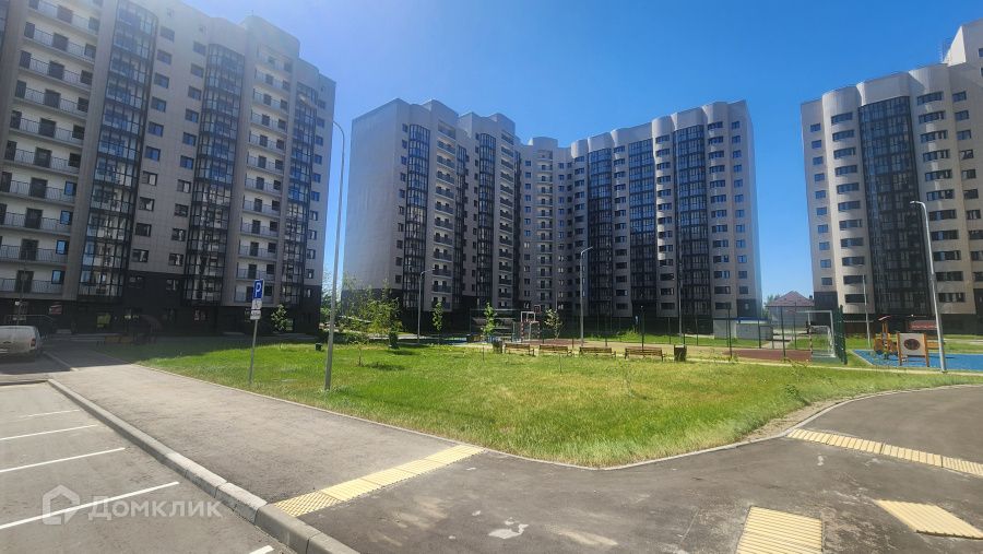Продаётся 2-комнатная квартира, 55.8 м²