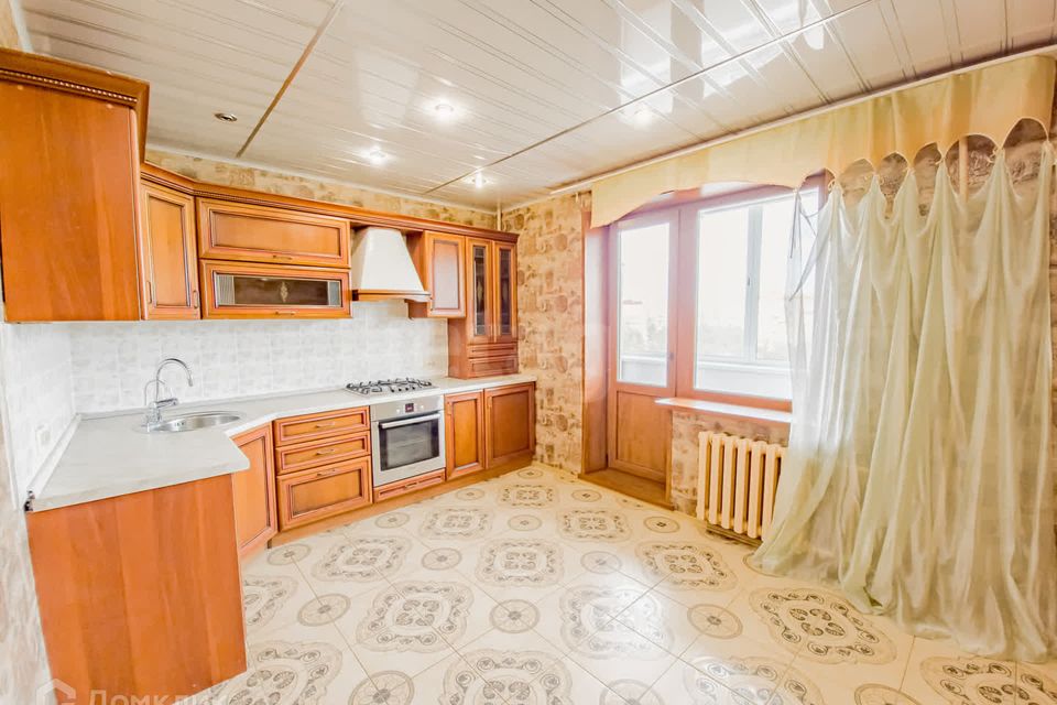 Продаётся 2-комнатная квартира, 87.6 м²