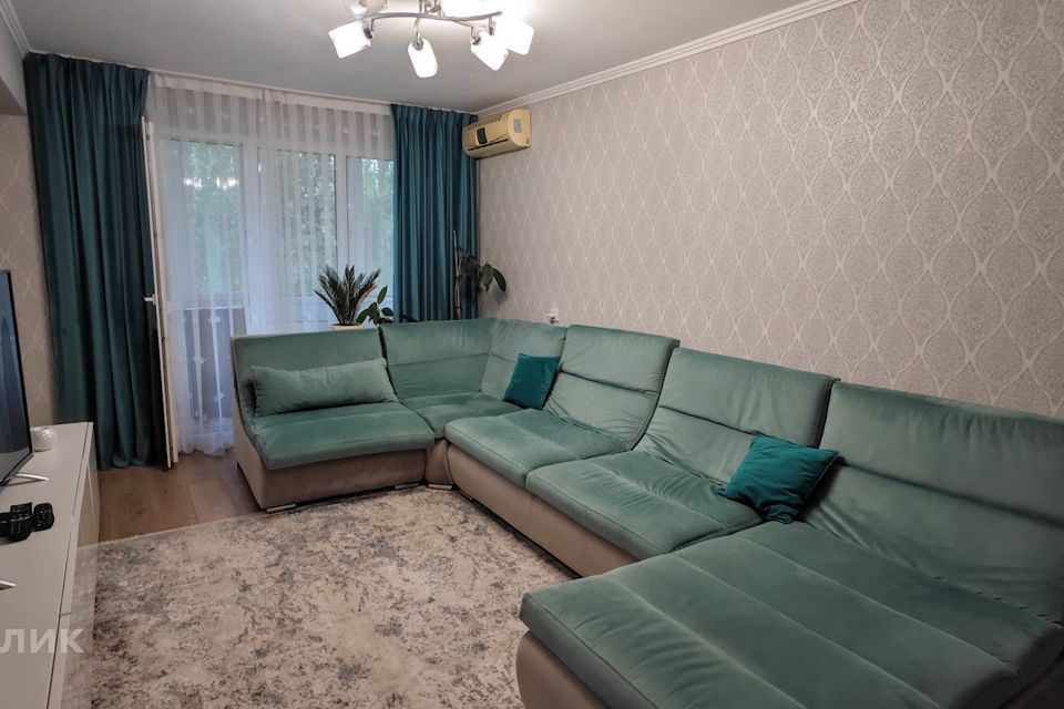 Продаётся 3-комнатная квартира, 68.2 м²