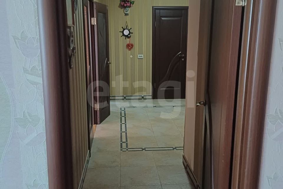 Продаётся 2-комнатная квартира, 71.8 м²