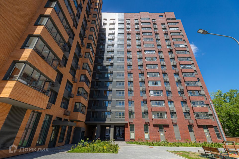 Продаётся 3-комнатная квартира, 75.6 м²