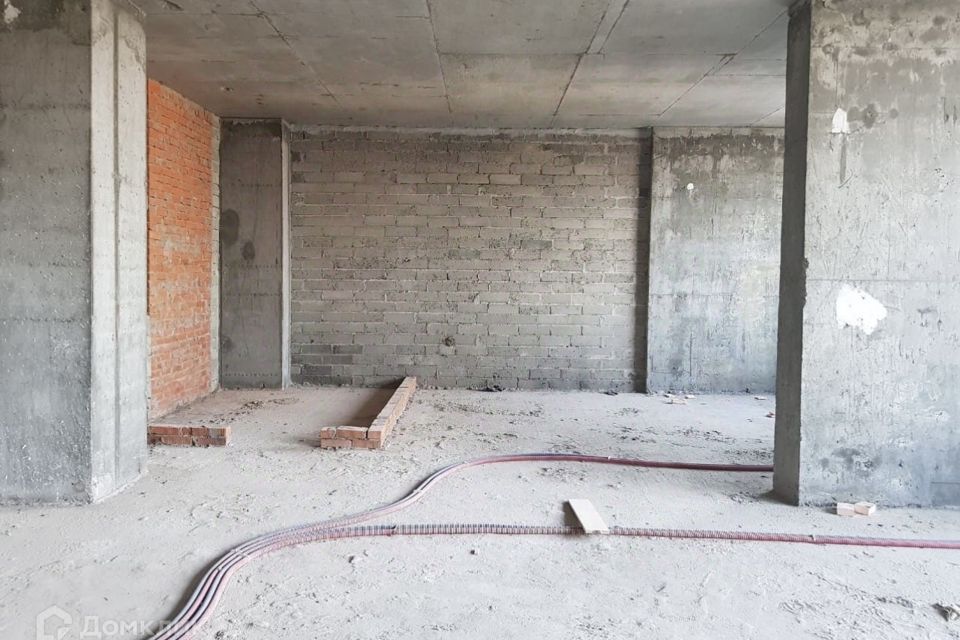 Продаётся 3-комнатная квартира, 98 м²