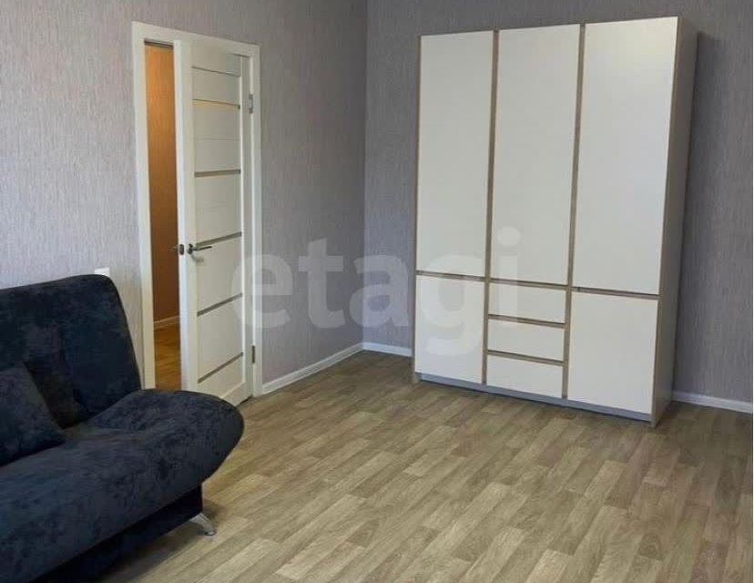 Сдаётся 1-комнатная квартира, 39 м²