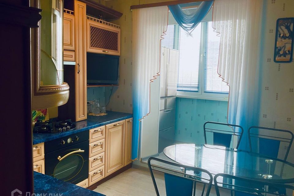 Сдаётся 2-комнатная квартира, 55 м²