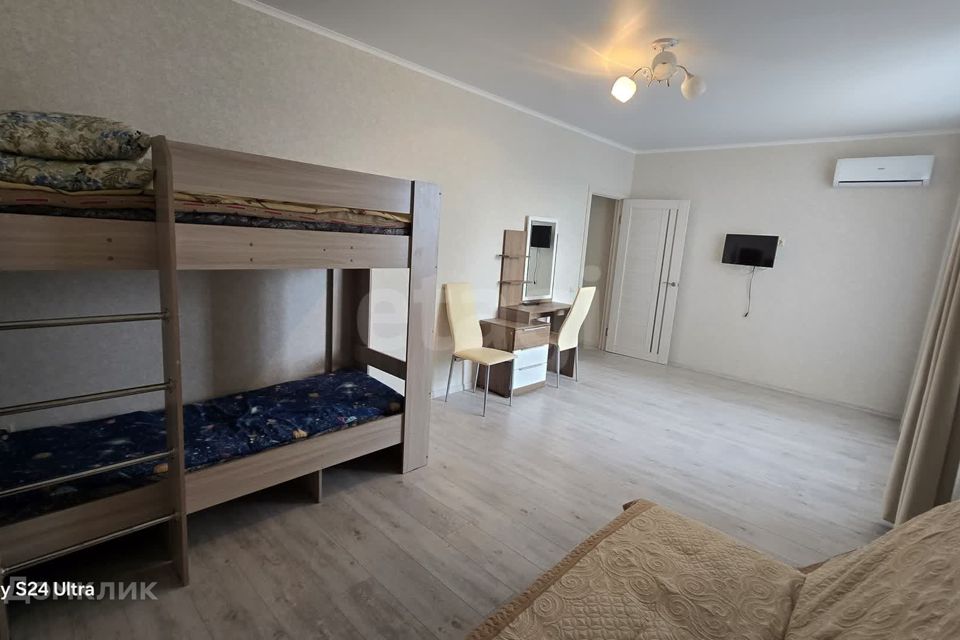 Продаётся 1-комнатная квартира, 51.36 м²