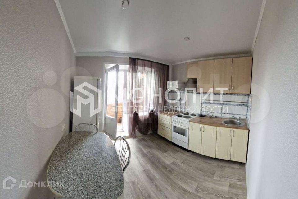 Сдаётся 1-комнатная квартира, 40 м²