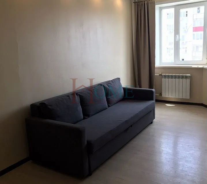 Сдаётся 1-комнатная квартира, 38 м²