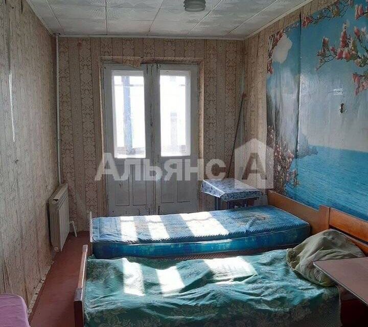 Продаётся 3-комнатная квартира, 57.8 м²