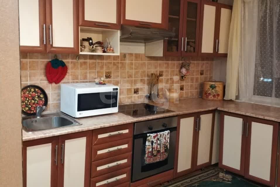 Продаётся 3-комнатная квартира, 70 м²