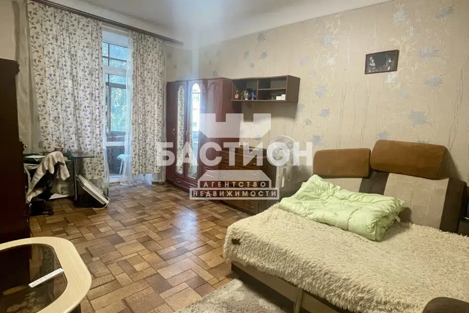 Продаётся 3-комнатная квартира, 77 м²