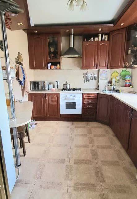 Продаётся 4-комнатная квартира, 83.9 м²
