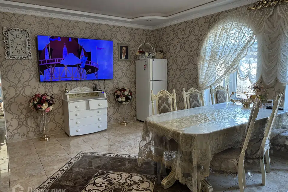 Продаётся 2-этажный дом, 122.8 м²