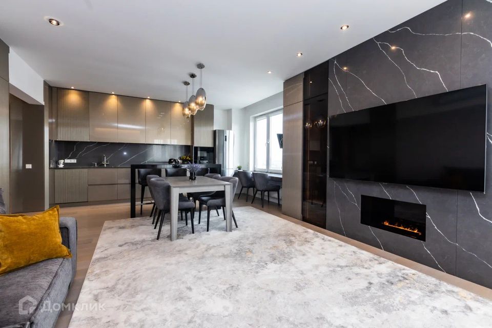 Продаётся 3-комнатная квартира, 110 м²