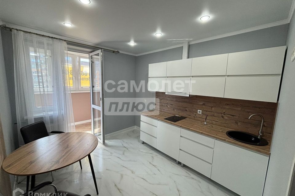Продаётся 1-комнатная квартира, 46 м²