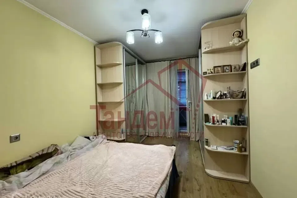Продаётся 4-комнатная квартира, 85 м²