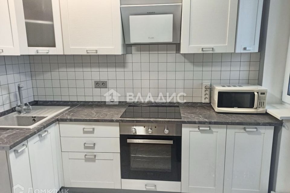 Продаётся 1-комнатная квартира, 38 м²