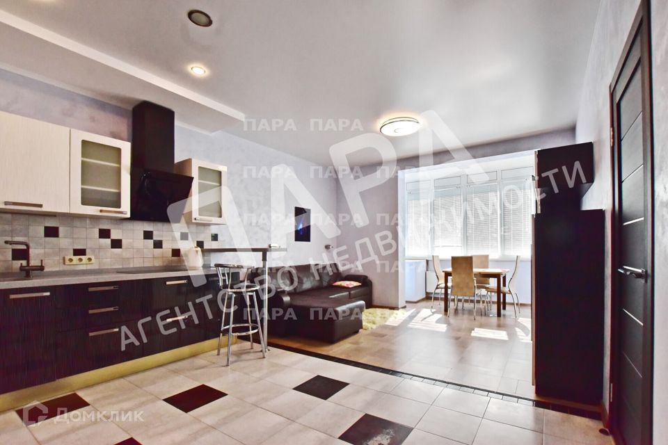 Сдаётся 2-комнатная квартира, 58 м²