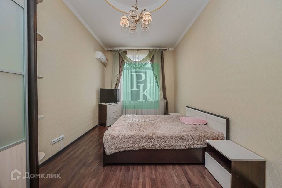 Продаётся 3-комнатная квартира, 71 м²