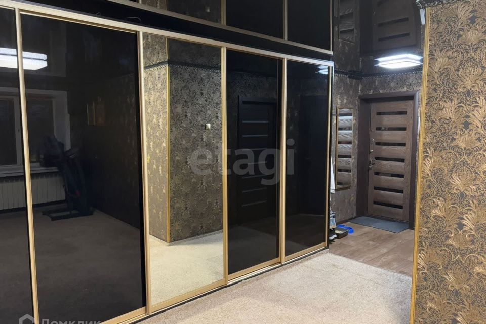 Продаётся 3-комнатная квартира, 59.8 м²