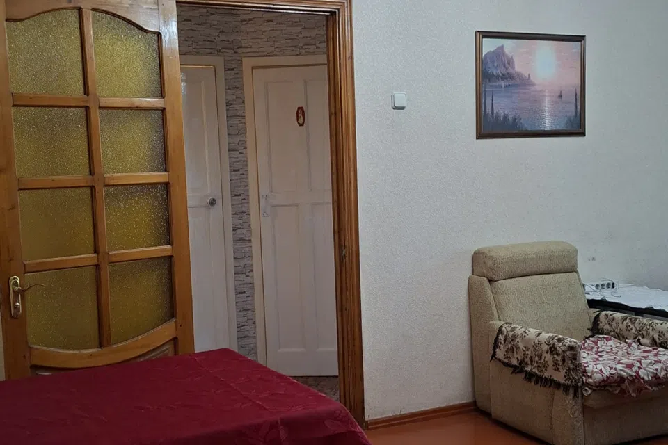 Продаётся 3-комнатная квартира, 57 м²