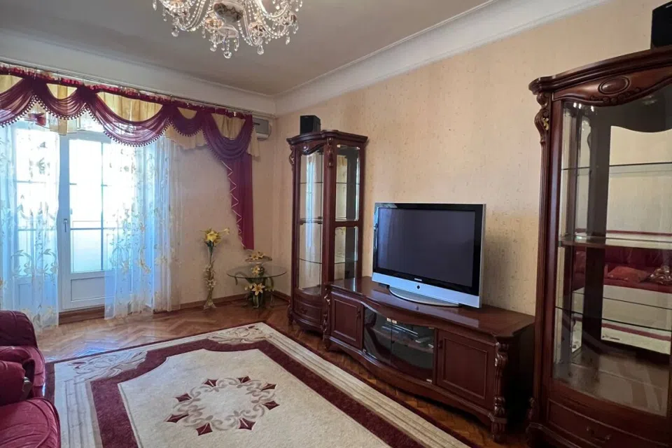 Продаётся 3-комнатная квартира, 84 м²