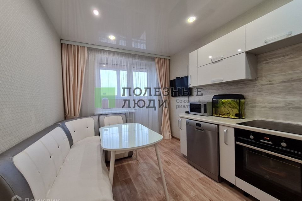 Продаётся 2-комнатная квартира, 51.6 м²