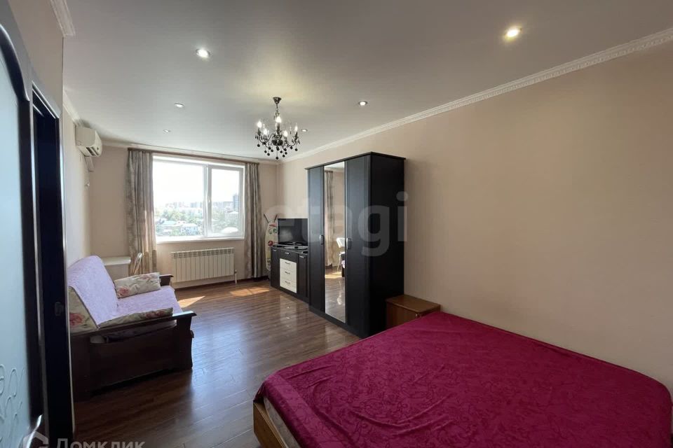 Продаётся 1-комнатная квартира, 44 м²