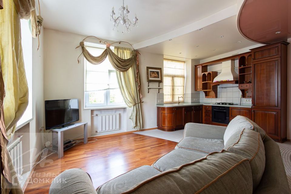 Продаётся 3-комнатная квартира, 81.5 м²