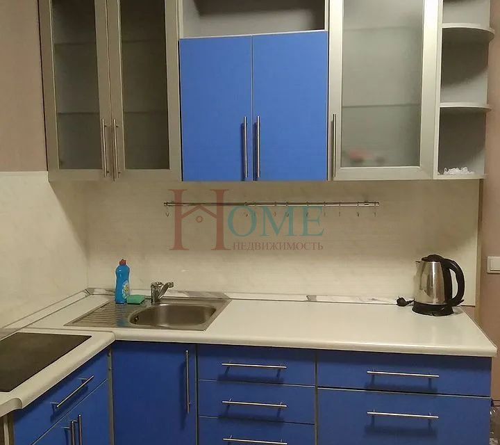 Сдаётся 1-комнатная квартира, 32 м²