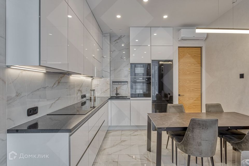 Продаётся 1-комнатная квартира, 45 м²
