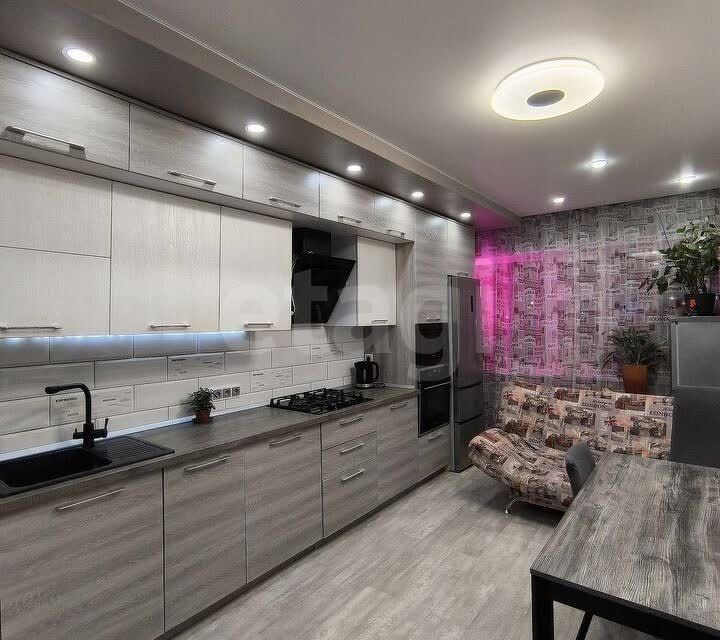 Продаётся 2-комнатная квартира, 74.3 м²