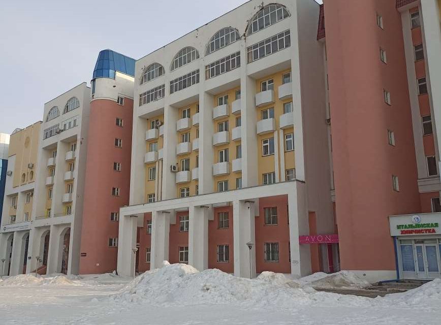 Продаётся 4-комнатная квартира, 108.6 м²