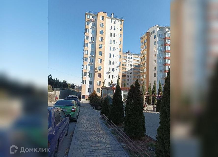 Продаётся 2-комнатная квартира, 59.6 м²