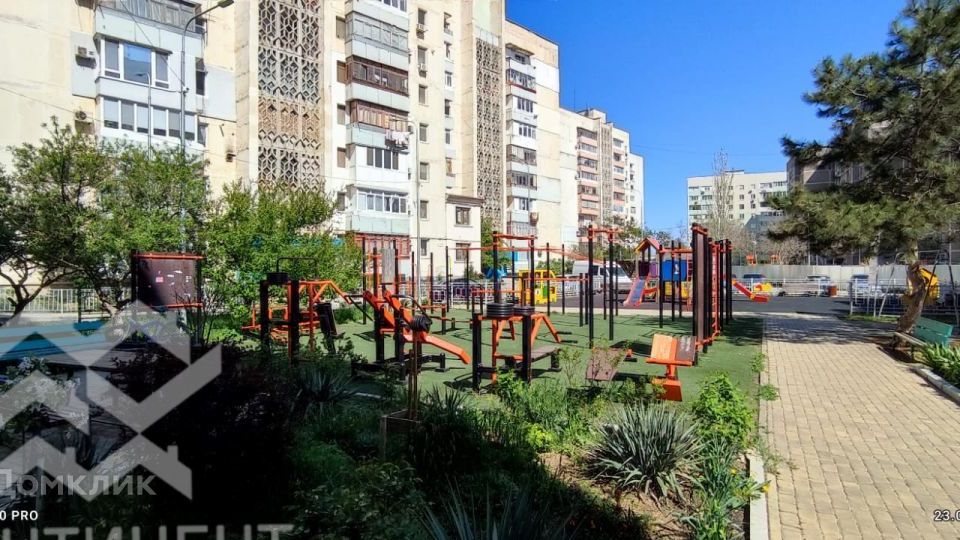 Продаётся 2-комнатная квартира, 52.7 м²