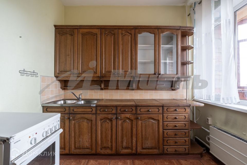 Продаётся 1-комнатная квартира, 42.9 м²