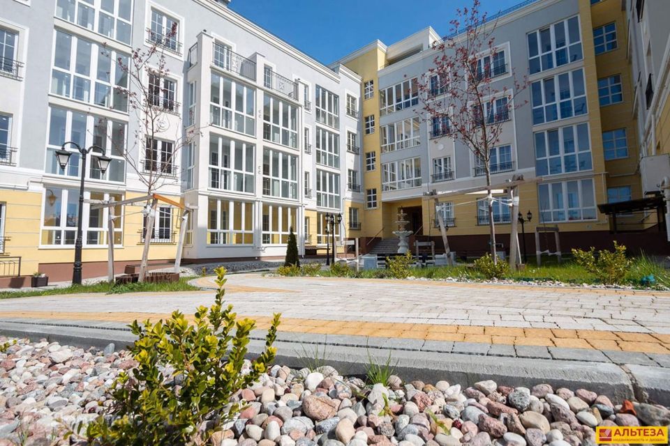 Продаётся 1-комнатная квартира, 58.6 м²