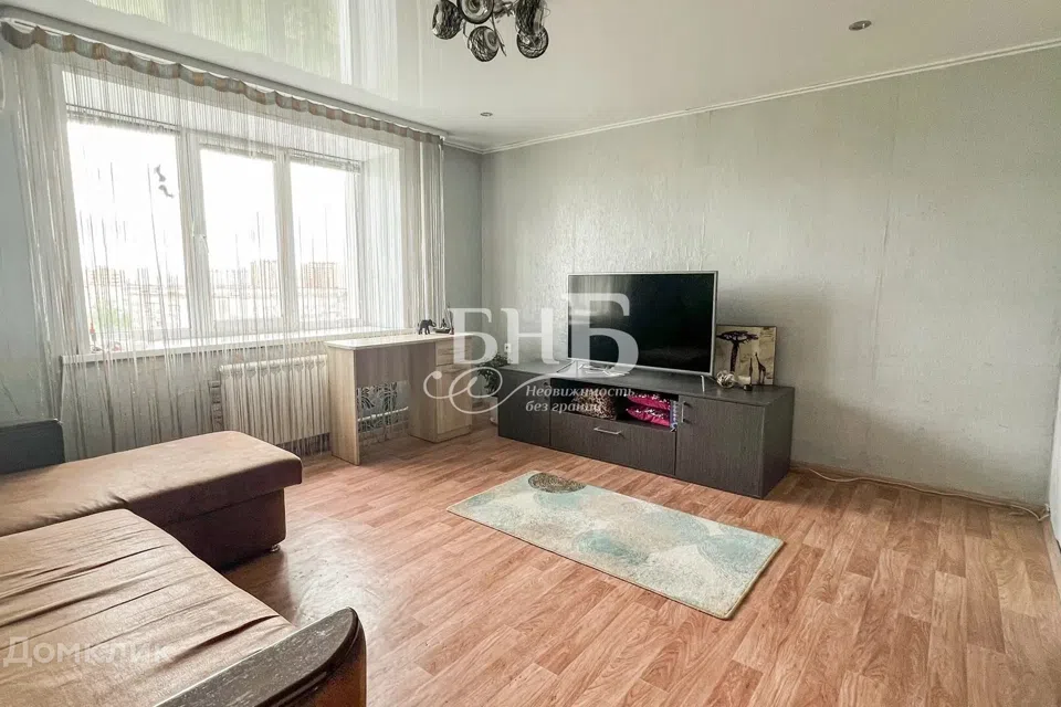 Продаётся 4-комнатная квартира, 73.2 м²