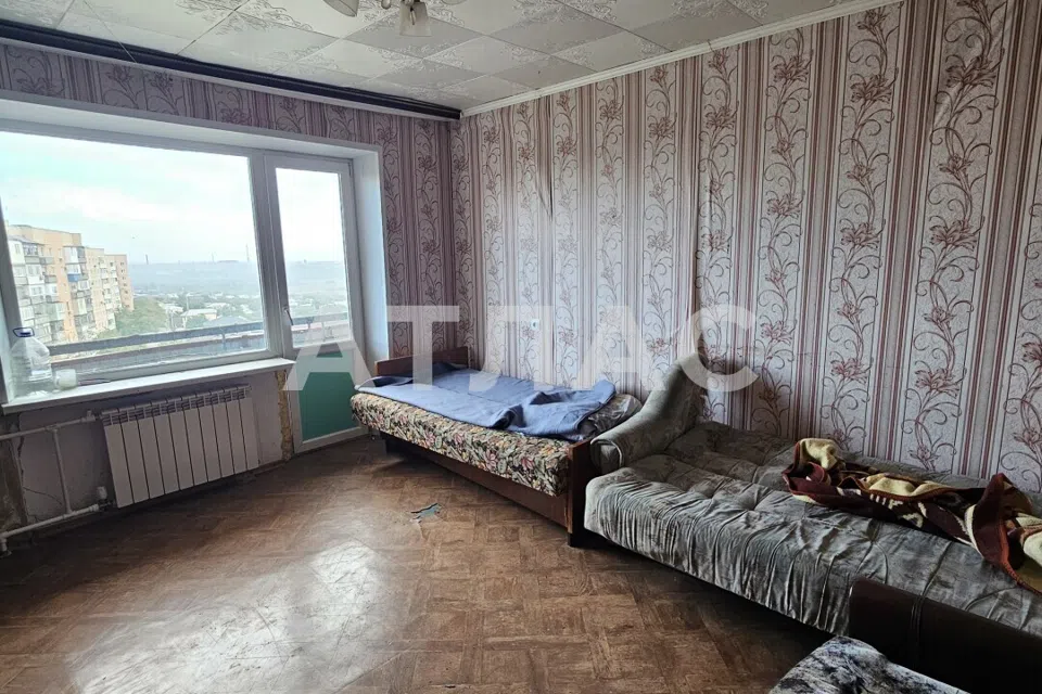 Продаётся 3-комнатная квартира, 70.3 м²