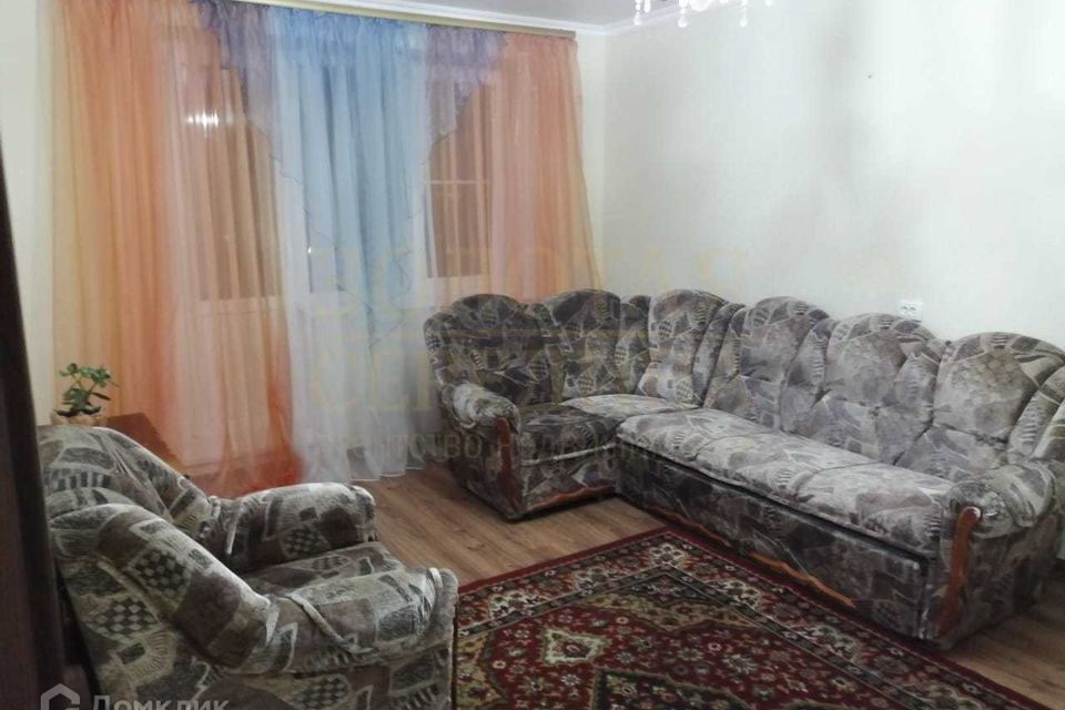 Сдаётся 2-комнатная квартира, 54 м²