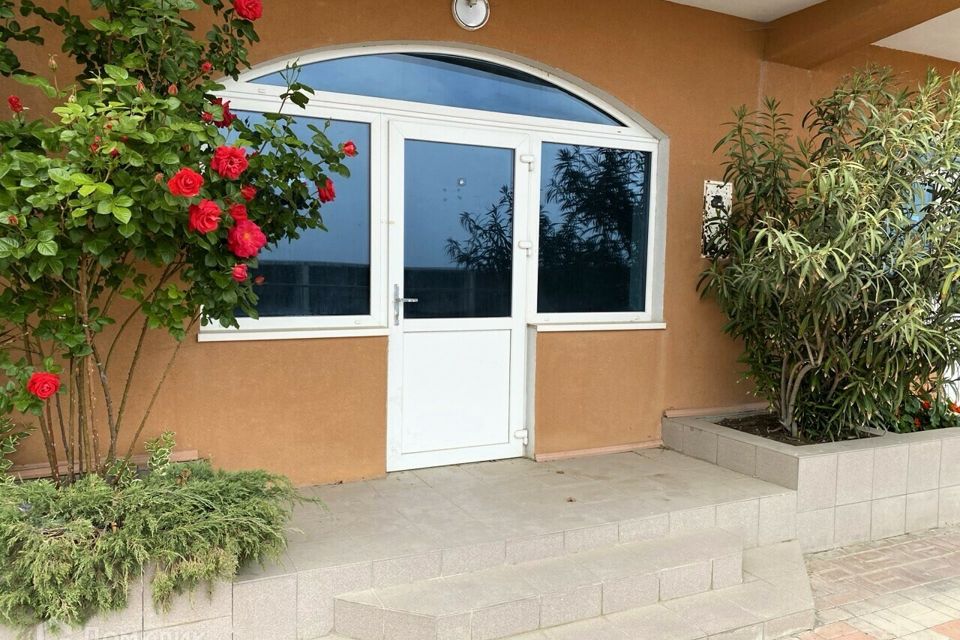 Продаётся 3-комнатная квартира, 77 м²
