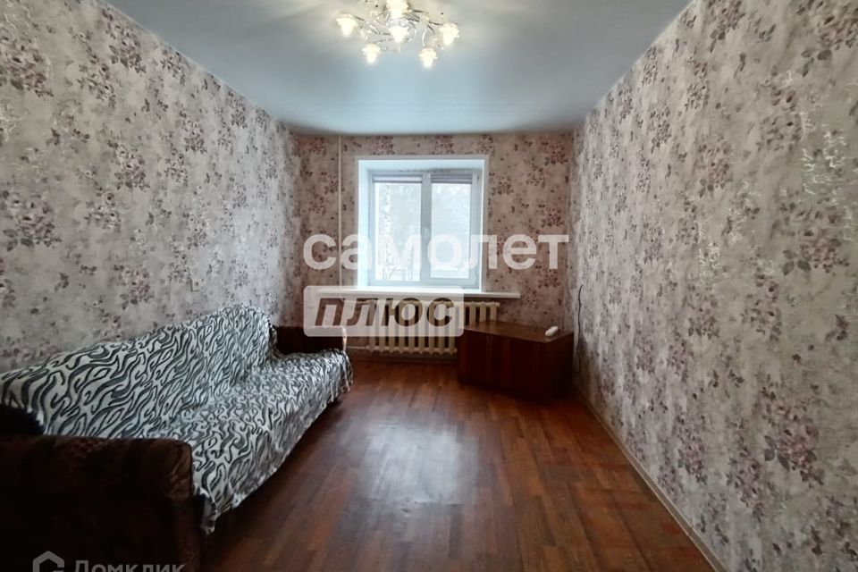 Продаётся 2 комнаты в 2-комн. квартире, 28 м²