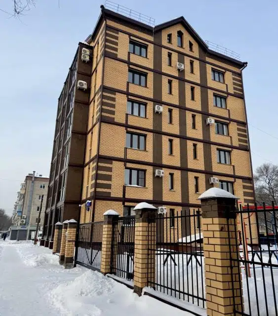 Продаётся 4-комнатная квартира, 120 м²