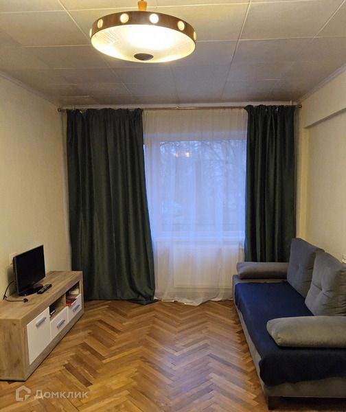 Продаётся 2-комнатная квартира, 41.8 м²