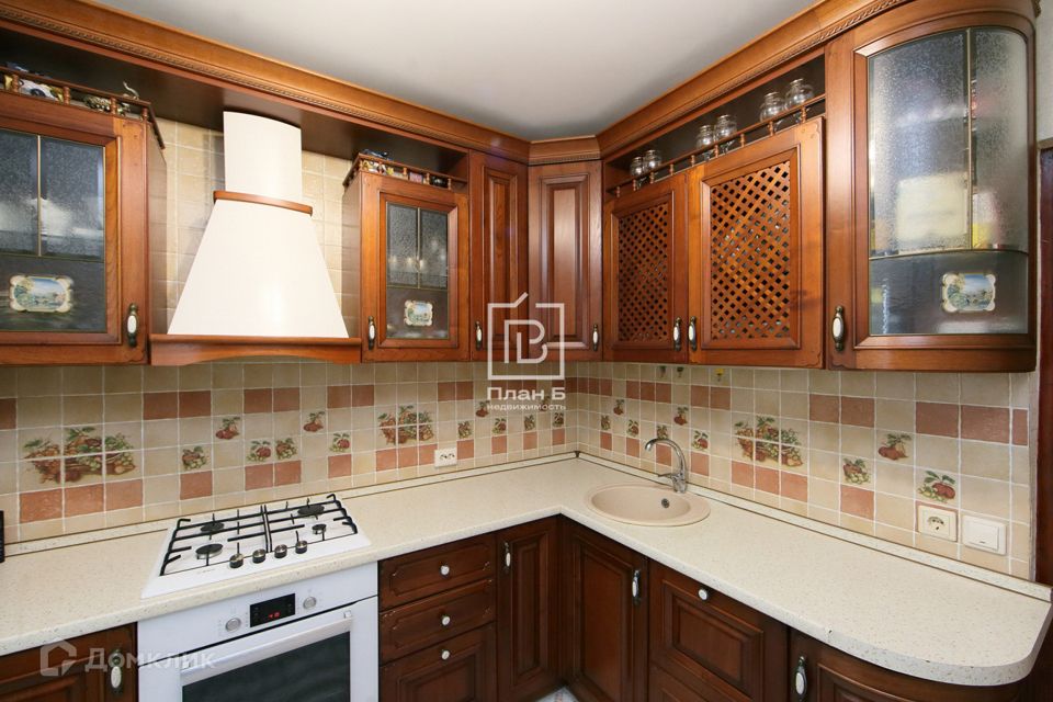 Продаётся 3-комнатная квартира, 67.4 м²