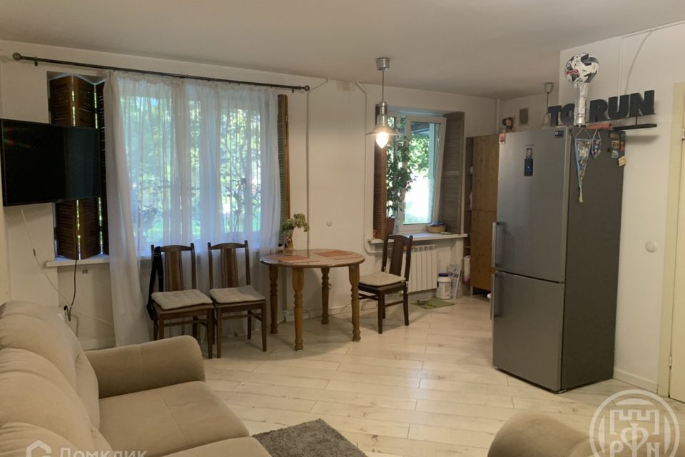 Продаётся 2-комнатная квартира, 43.6 м²