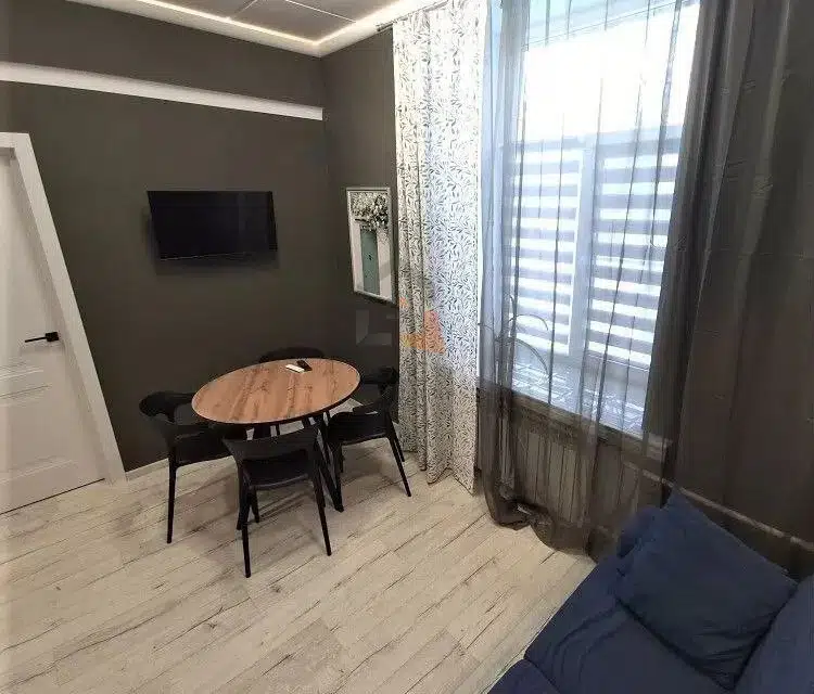 Сдаётся 2-комнатная квартира, 53 м²