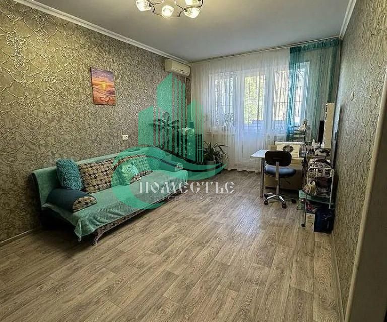 Продаётся 3-комнатная квартира, 57.2 м²
