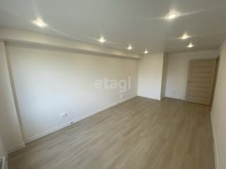 Продаётся 1-комнатная квартира, 35.3 м²
